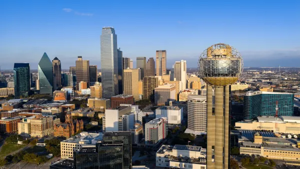Downtown Dallas, Texas skyline.