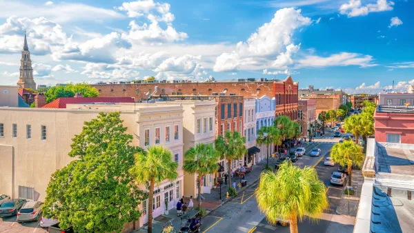 Historic buildings on a sunny day in Downtown Charleston, South Carolina.