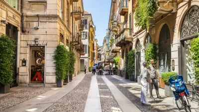 Street Fiori Oscuri