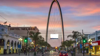 Avenida Revolucion