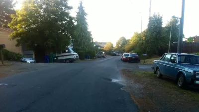 Street With No Sidewalk
