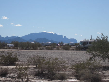 RVs "boondocked" on BLM land.